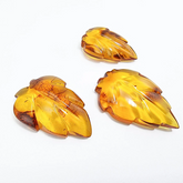 Cognac Amber Carved Puffed Leaf Stone
