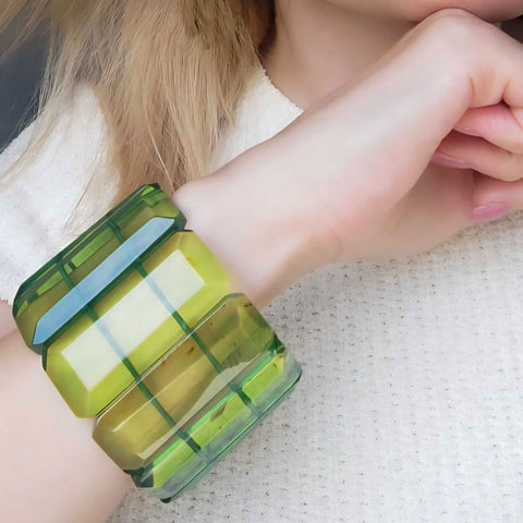 Green Amber Faceted Rectangular Beads Stretch Bracelet
