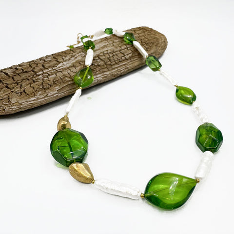 Green Amber & Pearls Nugget Beads Necklace