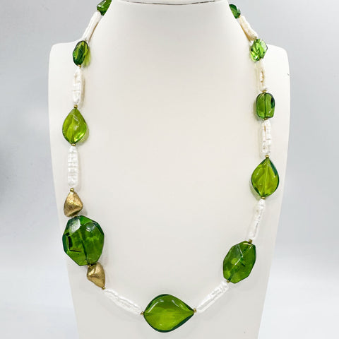 Green Amber & Pearls Nugget Beads Necklace
