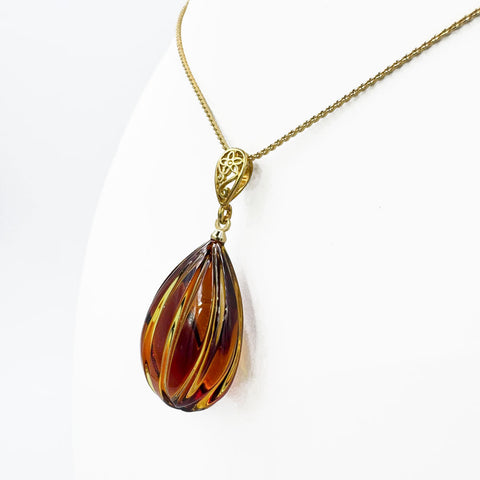 Carved Gradient Amber Drop Pendant & Chain Necklace 14K Gold Plated
