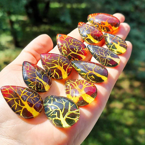 Gradient Color Amber Carved Drop Shape Cabochon