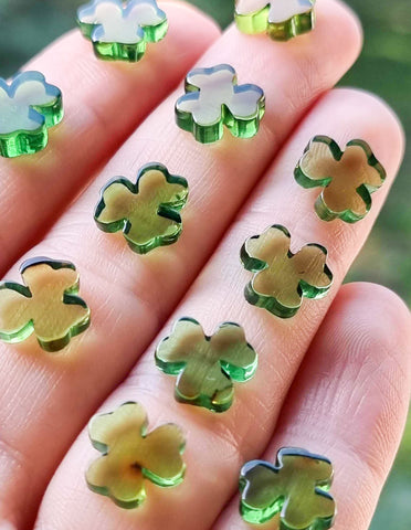 Green Amber Calibrated Clover Cabochons