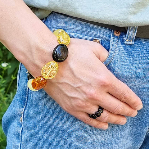 Multi-Color Amber Nugget Stretch Bracelet