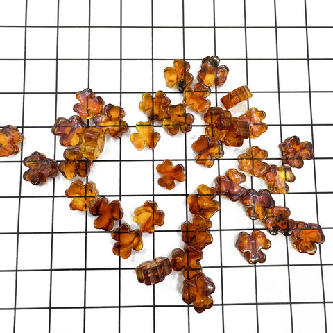 Cognac Amber Calibrated Clover Cabochons