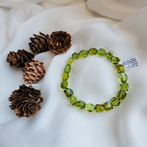 Green Amber Faceted Nugget Beads Stretch Bracelet