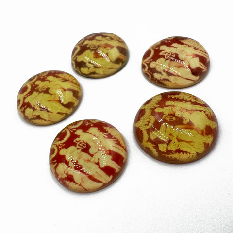 Red Amber Engraved Christmas Round Shape Cabochons