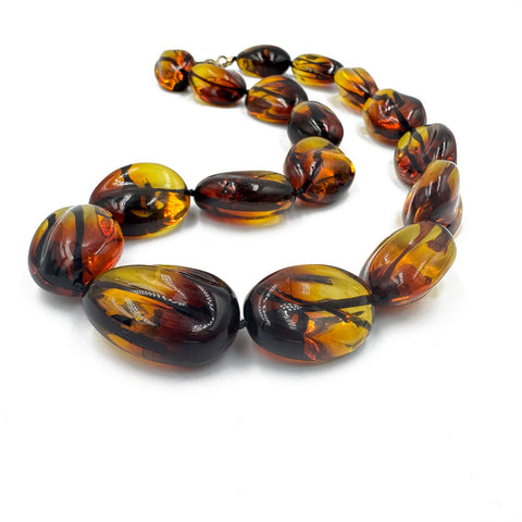 Gradient Amber Free Shape Beads Necklace
