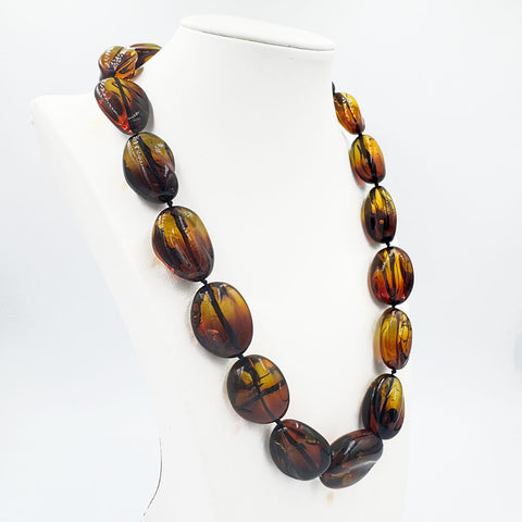 Gradient Amber Free Shape Beads Necklace
