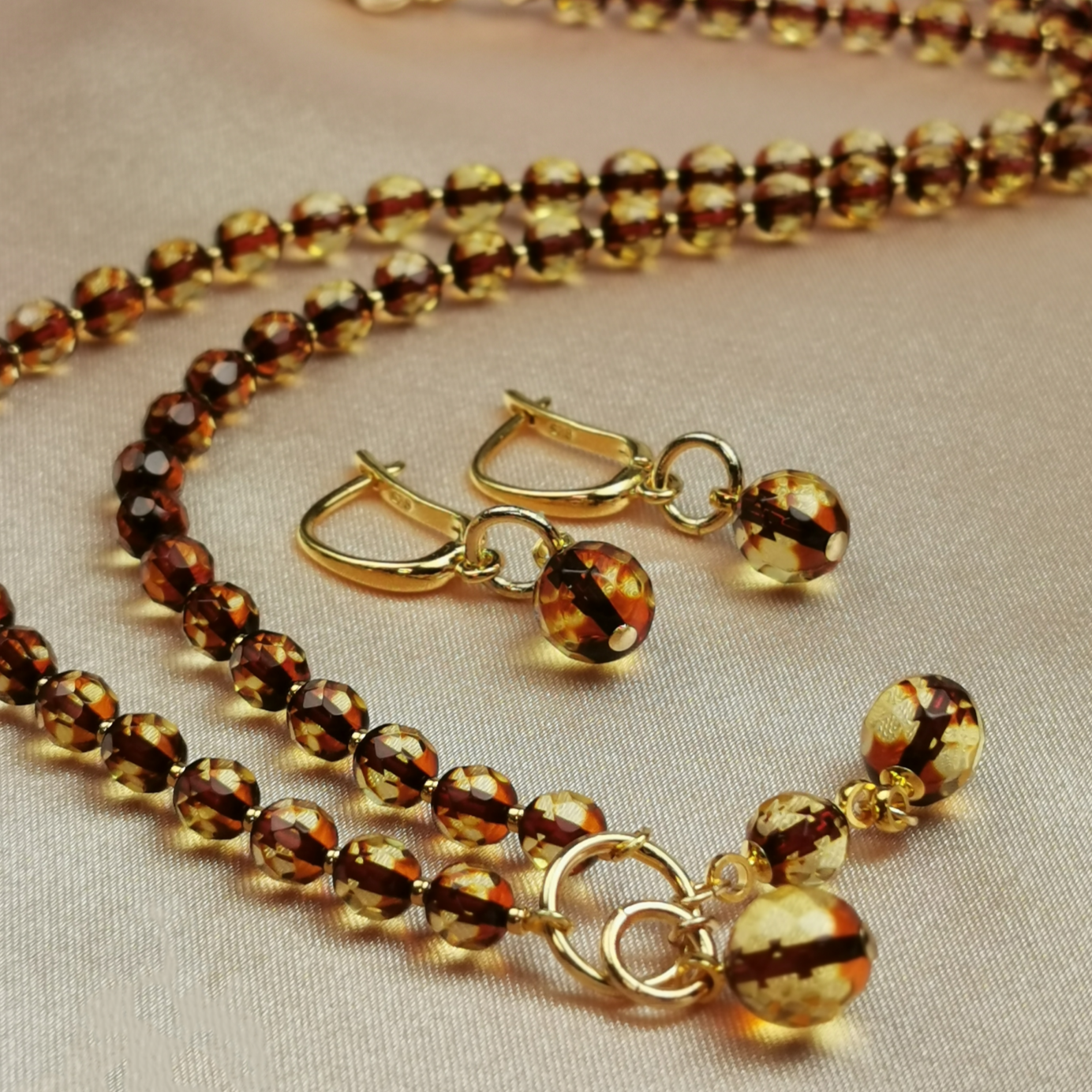 SPARKLING ELEGANCE Two - Toned Amber Faceted Round Beads Necklace 14K Gold Plated