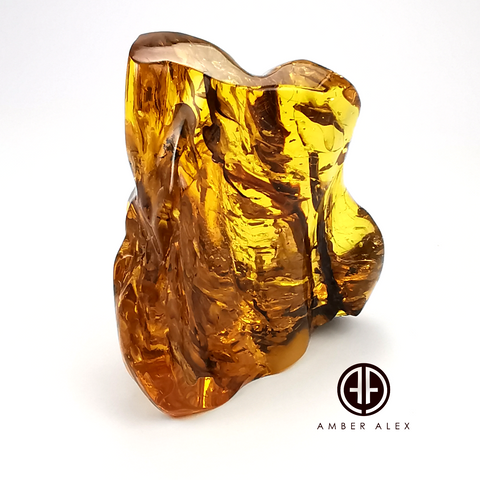 Natural Amber Free Shape Stone