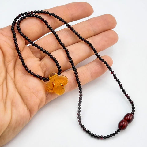 Cognac Amber Clover Pendant Beaded Necklace