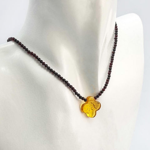 Cognac Amber Clover Pendant Beaded Necklace