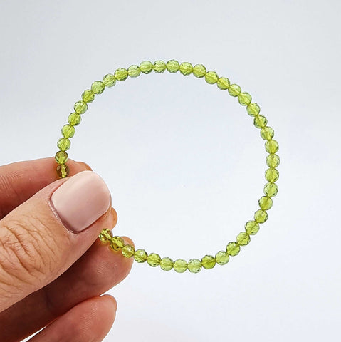 Green Amber Round Faceted Beads Stretch Bracelet