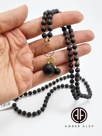 Black Amber Round Shape Pendant Beaded Necklace
