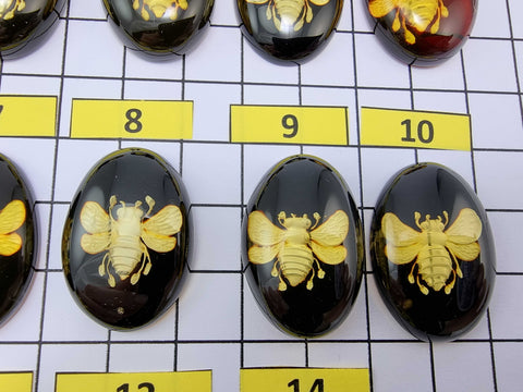 Cherry Amber Engraved Bee Oval Shape Cabochons