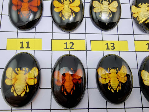 Cherry Amber Engraved Bee Oval Shape Cabochons