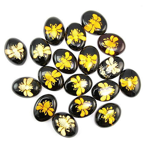 Cherry Amber Engraved Bee Oval Shape Cabochons