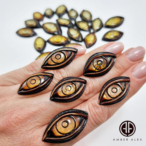 Gradient Amber Carved Eyes Cabochons