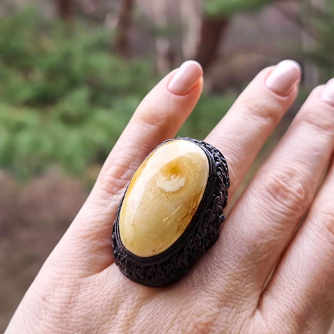 Milky Amber & Leather Adjustable Ring