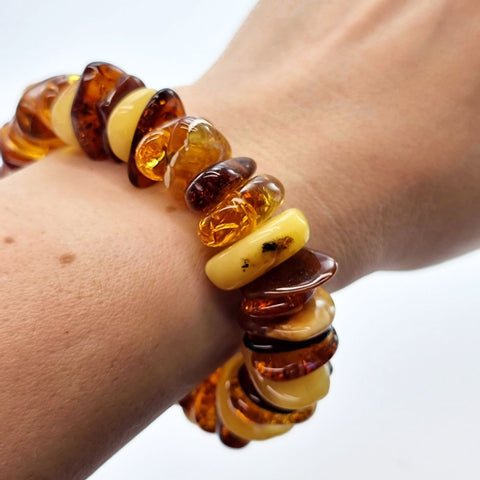 Multi-Color Amber Chips Stretch Bracelet