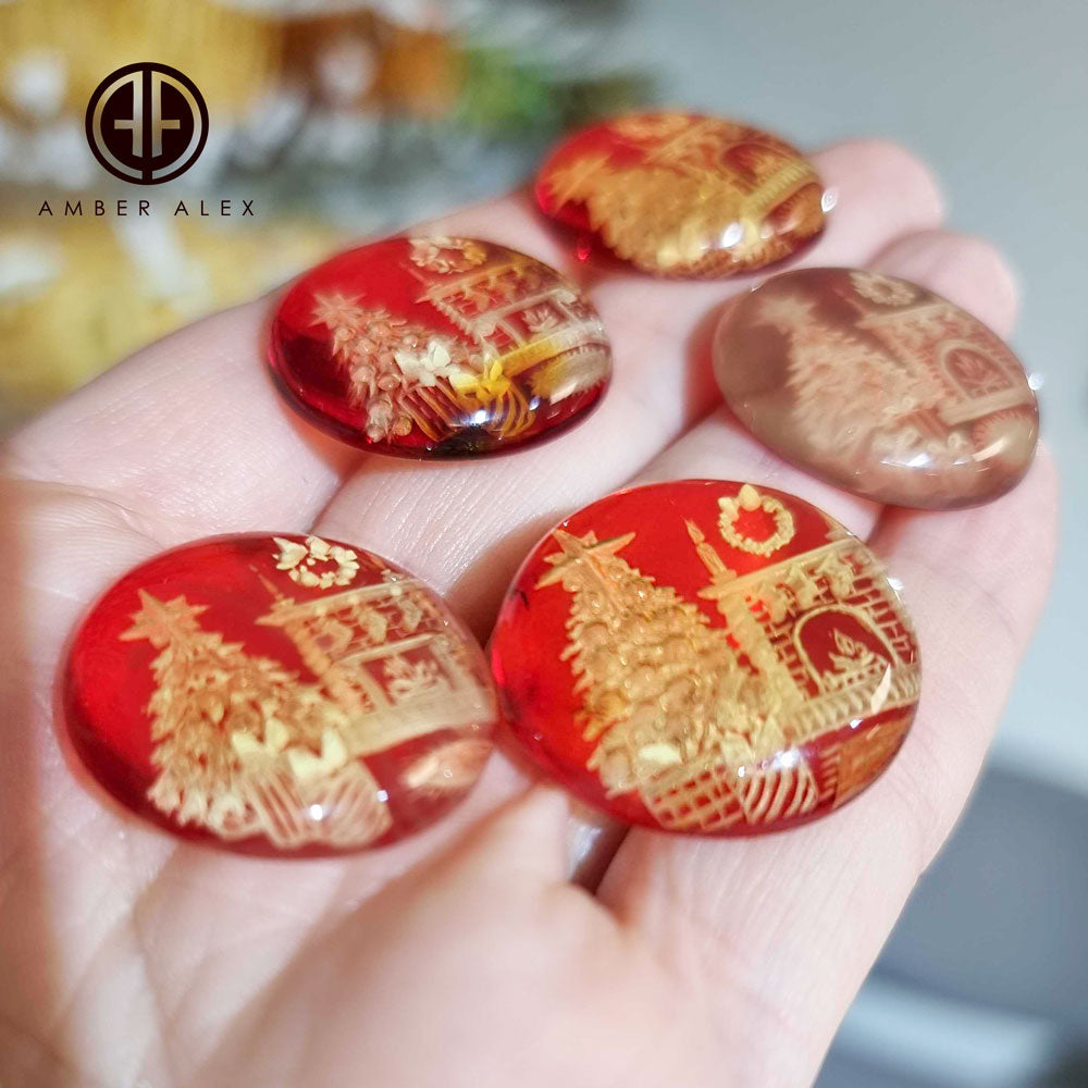 Red Amber Engraved Christmas Tree Round Shape Cabochons