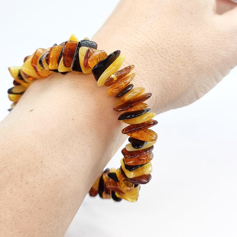 Multi-Color Amber Chips Stretch Bracelet