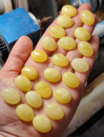 Milky Amber Calibrated Oval Cabochons