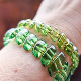 Green Amber Leaves Stretch Bracelet
