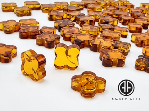 Cognac Amber Clover Calibrated Cabochon