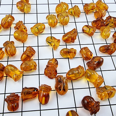 Cognac Amber Carved Roses Beads