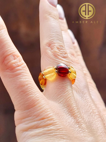 Multi-Color Amber Cabochon Bead Stretch Ring